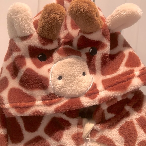 H&M Costumes Halloween Costume Giraffe Size 23year Poshmark